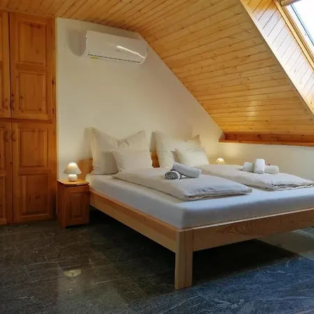 Apartman Casa Ninfea Panzió Cserszegtomaj